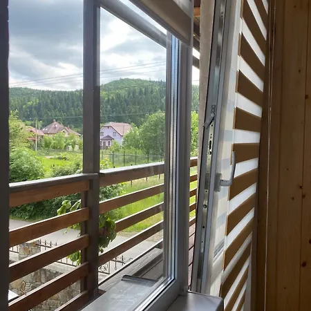 Сasa de vacaciones Dvir Skole